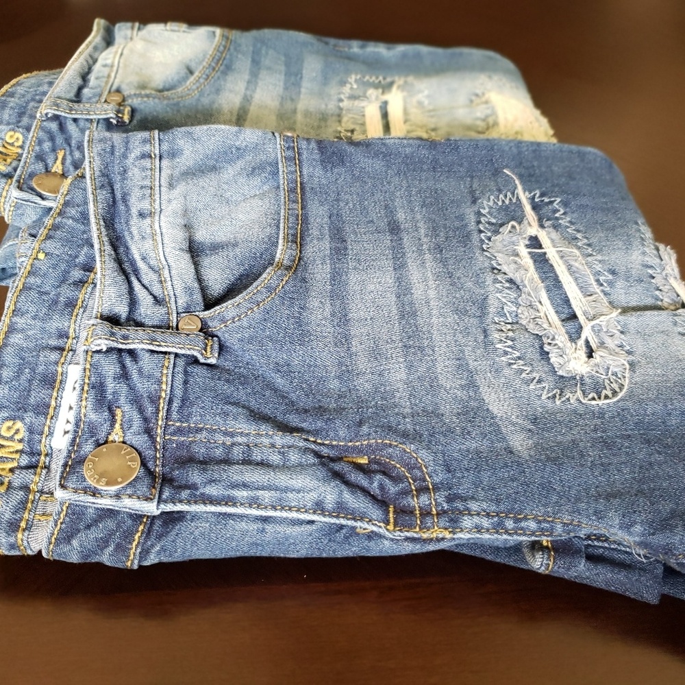 VIP Rip n Repair Distressed Jeans